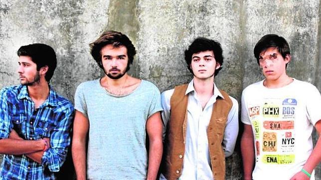 Santiago Isla, el hijo del presidente de Inditex, un rockero «Sin blanca»