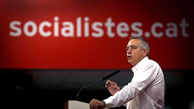 Críticos del PSC renunciarán a su escaño en el Parlamento catalán