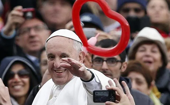 Francisco: «El Papa se confiesa cada 15 días porque es un pecador»