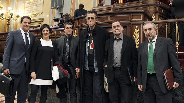 Amaiur consigue vetar una propuesta para no dar subsidios a los excarcelados de ETA