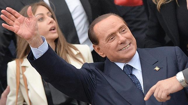 Berlusconi mantuvo relaciones con Ruby y sabía que era menor, según el Tribunal de Milán