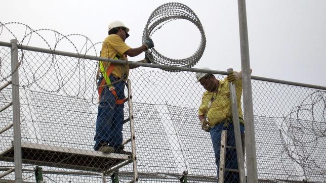 El PSOE: «Si Rajoy no conoce los efectos de las cuchillas no vivía en España en 2005»