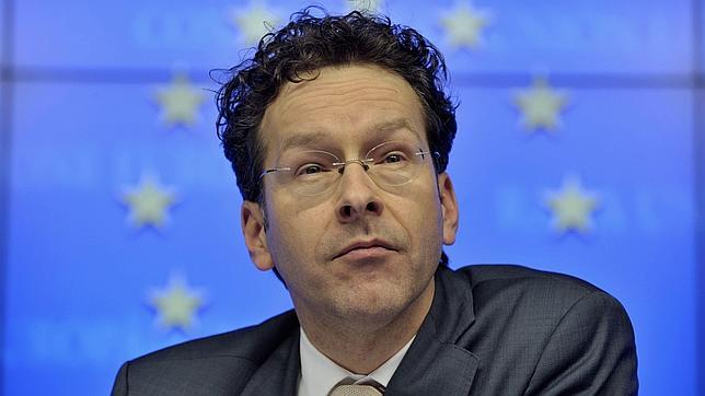 El Eurogrupo decide este viernes si exige a España nuevos ajustes en 2014 como pide Bruselas