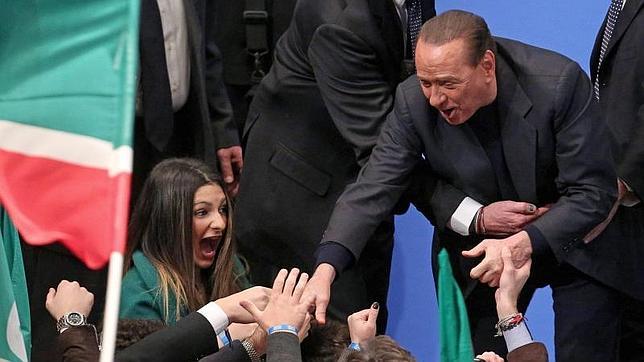 Berlusconi, ante una difícil semana en la que puede quedar fuera del Senado