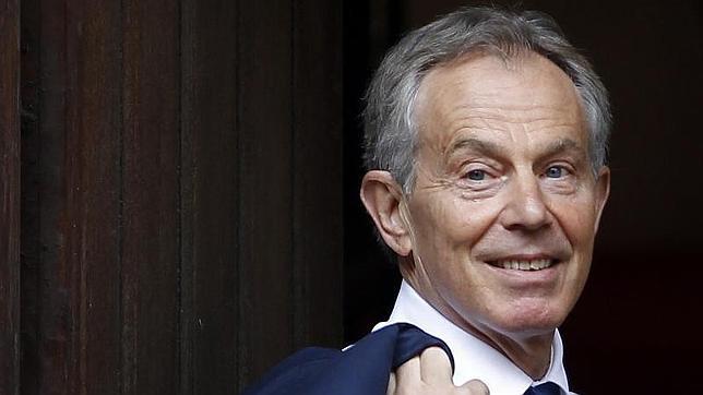 Tony Blair niega los rumores de infidelidad con la ex mujer de Murdoch