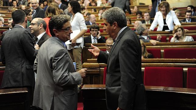 El PP pide a Mas cambios en el Govern y abandonar el «delirio» separatista