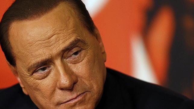 Berlusconi rompe con el Gobierno antes de la votación en el Senado
