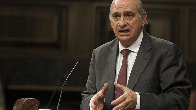 Interior confía en que la Ertzaintza actúe en los homenajes a excarcelados de ETA