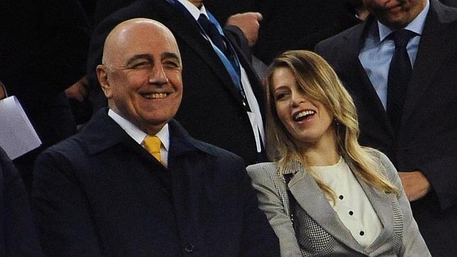 Adriano Galliani se harta de la hija de Silvio Berlusconi