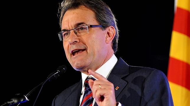 Escocia y Cataluña independientes solo podrían entrar en la OTAN por unanimidad