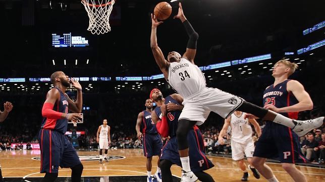 Detroit Pistons contra Brooklyn Nets, en Nueva York