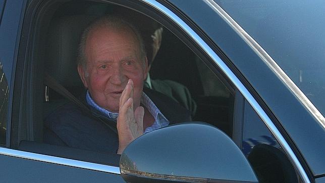 El Rey celebra su primer acto oficial diez días después del alta hospitalaria
