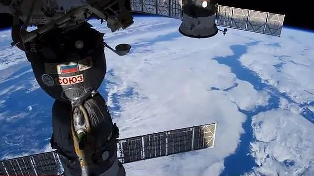 Impresionante vídeo de la Tierra desde el espacio: como mirar por una ventana