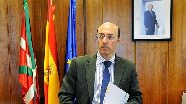 Bildu trabajará hoy para no celebrar el Día de la Constitución