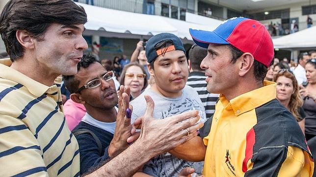 El chavismo obtiene más votos, pero la oposición conquista plazas importantes