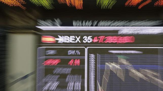 El Tesoro busca captar otros 4.500 millones, con la prima por debajo de 230 puntos