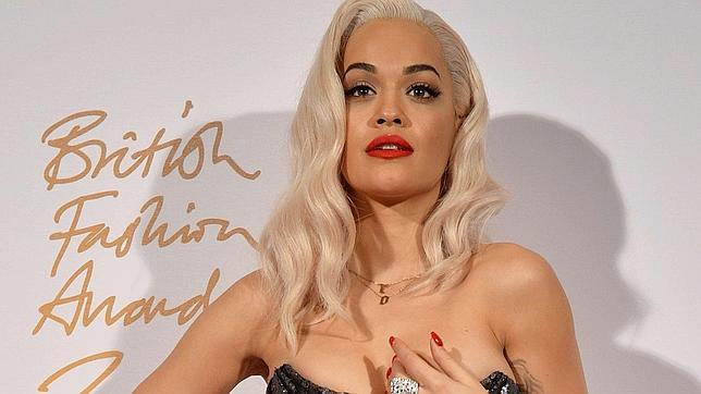 La cantante Rita Ora también se apunta a «50 sombras de Grey»