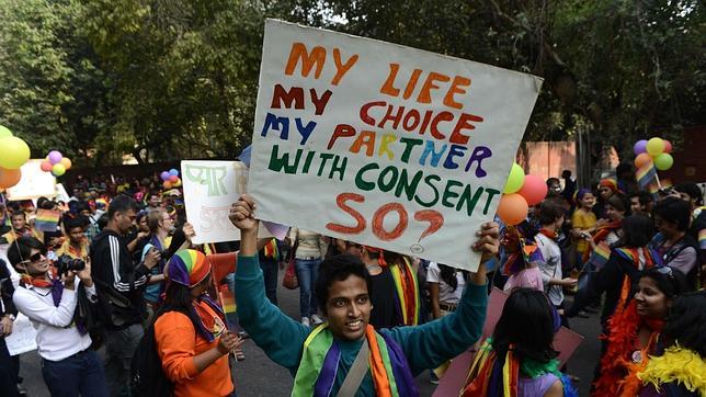 India restablece la prohibición de las relaciones homosexuales