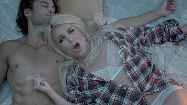 Britney Spears, muy sexy y en ropa interior en su nuevo videoclip