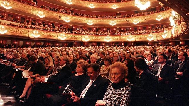 Cultura reintegra al Liceo 3,8 millones de euros