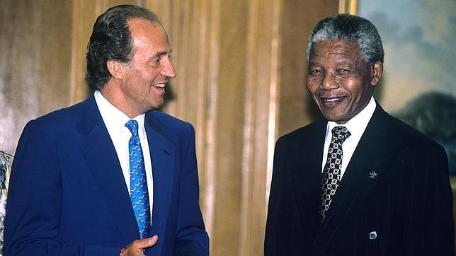 El Rey, en la muerte de Mandela: «Descanse en paz quien supo traérsela a Sudáfrica»