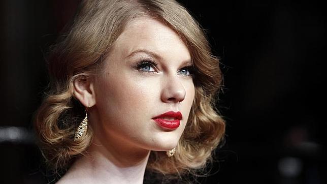 Taylor Swift no ha superado su ruptura con Harry Styles
