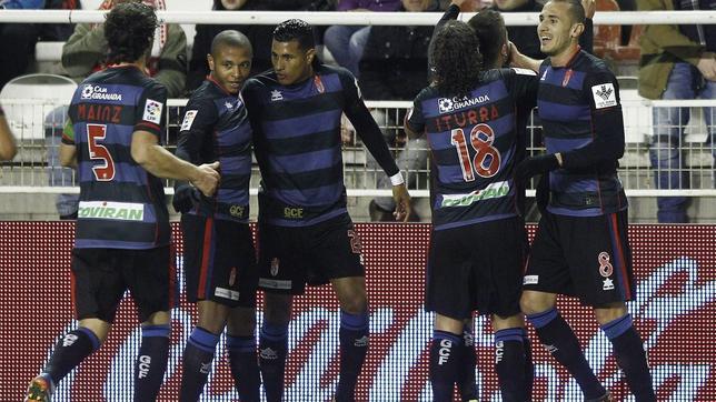 El Granada asalta Vallecas