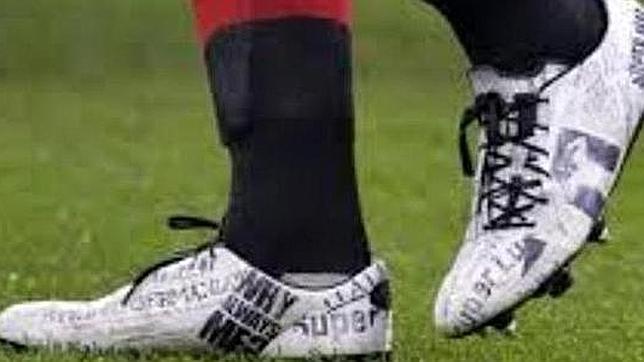 Las botas más egocéntricas de Mario Balotelli