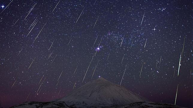 Las gemínidas sobre el Teide, imagen del día de la NASA