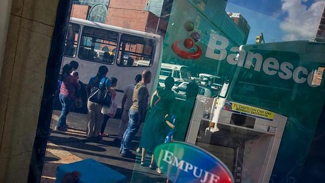 Cronología del auge y caída de las cajas gallegas