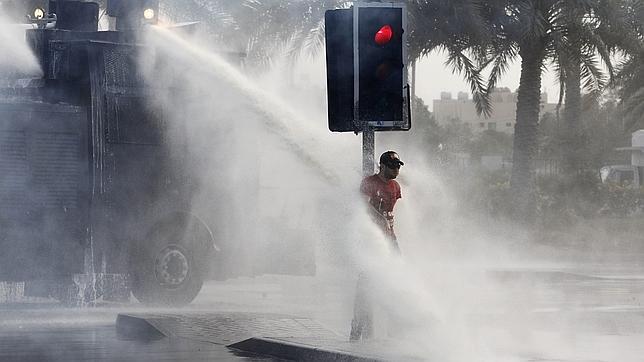 El Ministerio del Interior comprará un camión antidisturbios de agua a presión