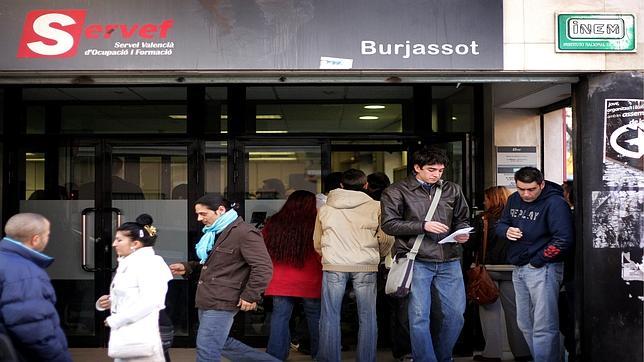 La Comunidad Valenciana cierra 2013 con 22.375 parados menos tras un diciembre histórico