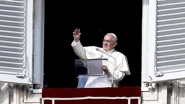 El Papa Francisco pide que el Evangelio no se anuncie «con bastón inquisitorio»