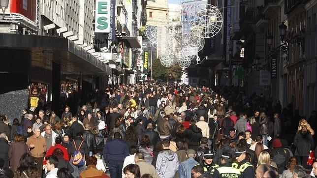 Los madrileños gastarán 85 euros en las rebajas, la menor cantidad en 9 años