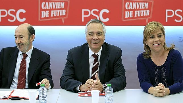 PSOE y PSC quieren comenzar ya la reforma de la Constitución