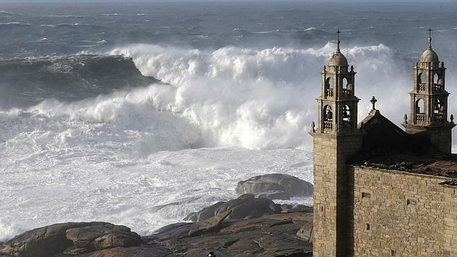 La archidiócesis de Santiago costeará toda la recuperación del santuario de Muxía