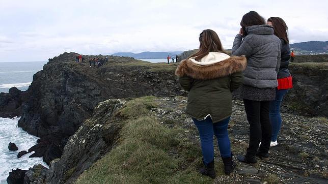 Suspenden sin éxito la búsqueda por tierra y aire de los desaparecidos en Valdoviño