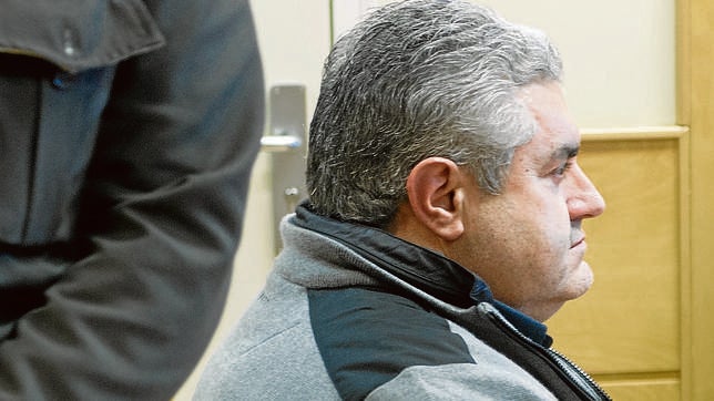 El exalcalde de Ciempozuelos reconoce que tenía 900.000 euros en negro en su casa