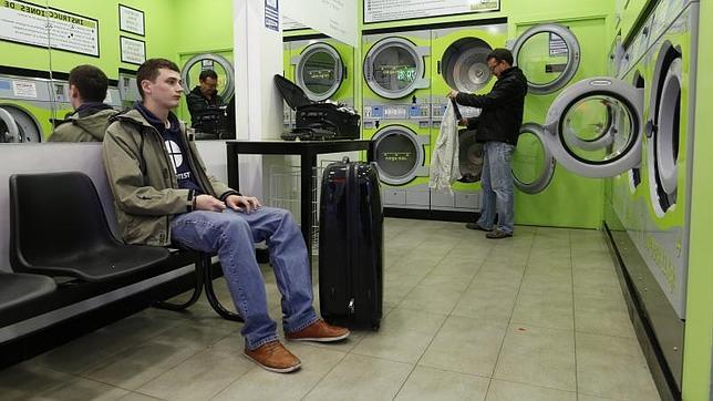 Madrid se suma a la moda de las autolavanderías