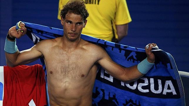 Nadal: «Con este calor es imposible jugar fuera»