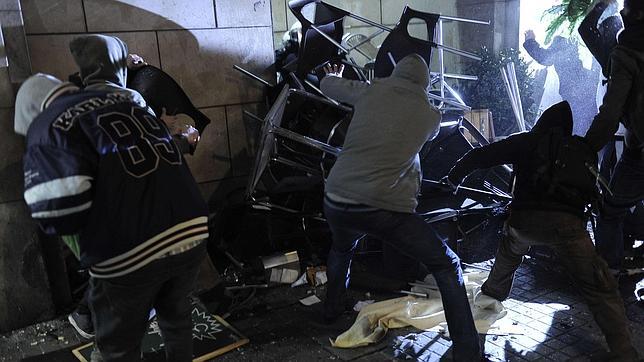 Las protestas de apoyo al barrio de Gamonal finalizan con 19 detenidos en diferentes ciudades