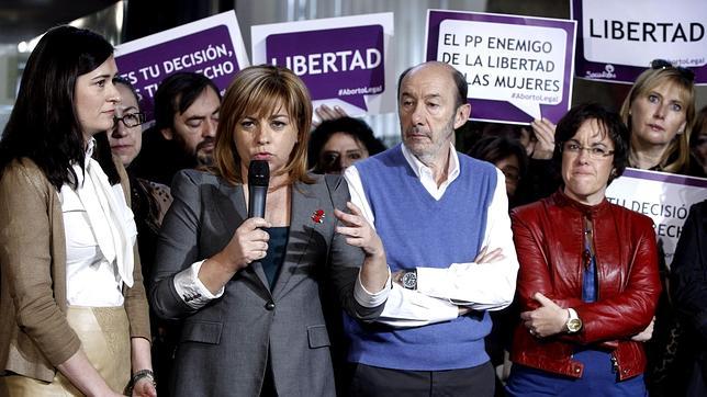 El PSOE intenta maquillar el fracaso de su ofensiva por el aborto en Europa