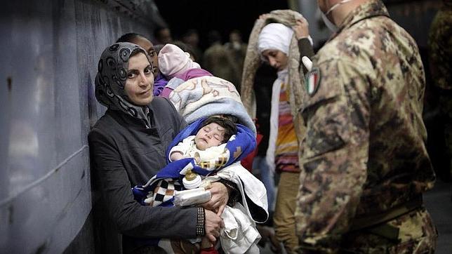 Gitanos, inmigrantes y refugiados,  principales víctimas de discriminación y racismo en la UE