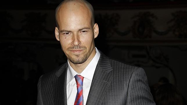 Olfo Bosé: «Mi mujer no me hizo hombre en ocho meses»