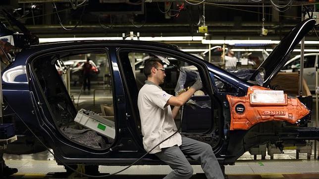 La fabricación de vehículos en España creció un 9,3% en 2013