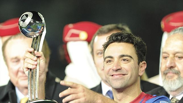 La esposa de Rosell arropa al presidente en su adiós