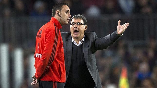 Martino: «Messi puede hacer lo que quiera»