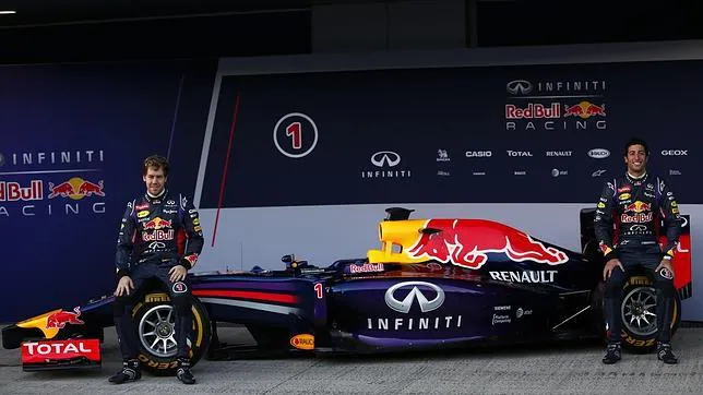 Red Bull presenta el RB10