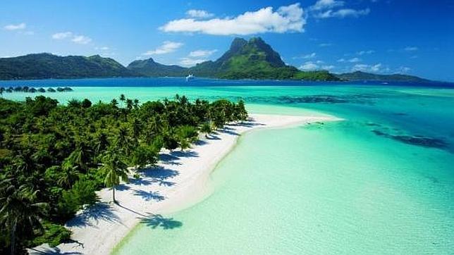 Una imagen de Bora Bora, en las Islas de la Sociedad, al noroeste de Tahití