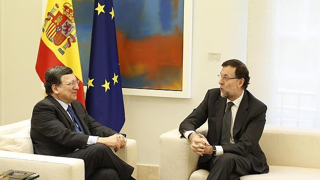La troika asegura en su informe que pronto dejará de destruirse empleo en España
